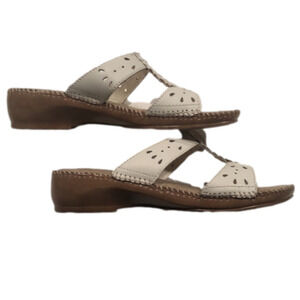 DR. SCHOLL’S  “Dolly II” White Women’s Sandal Size 6